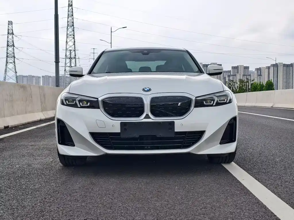 BMW i3 2023 — фото 2
