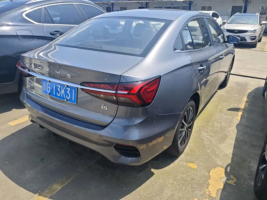 Roewe i5 2021 — фото 17