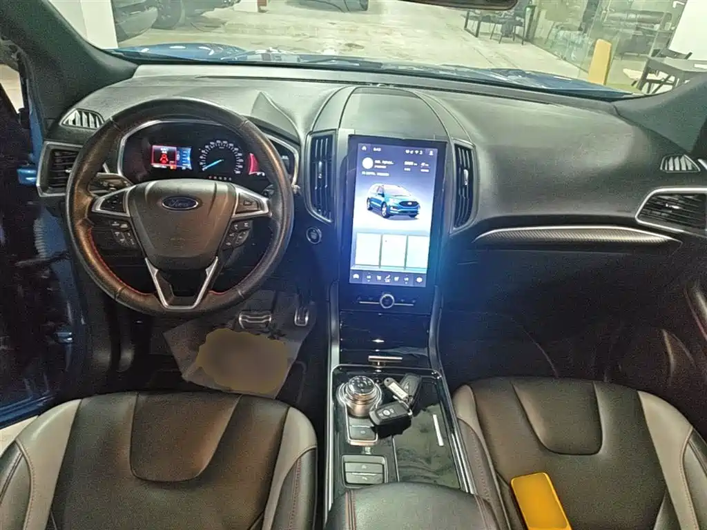 Ford Edge 2020 — фото 10