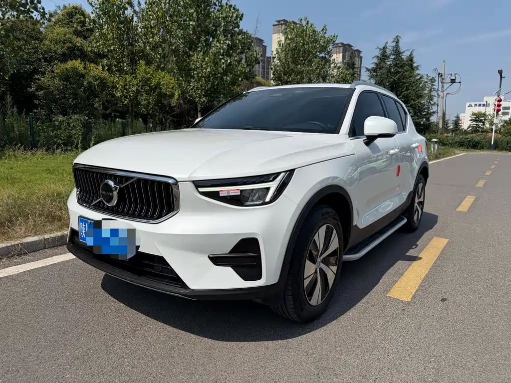 Volvo XC40 2023