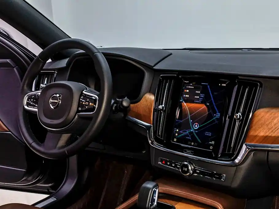 Volvo S90 2025 — фото 13