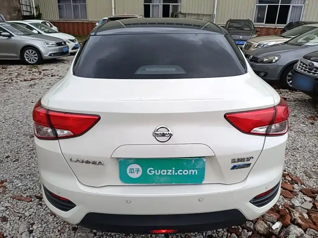 Nissan Bluebird 2017