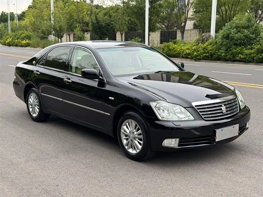 Toyota Crown 2006
