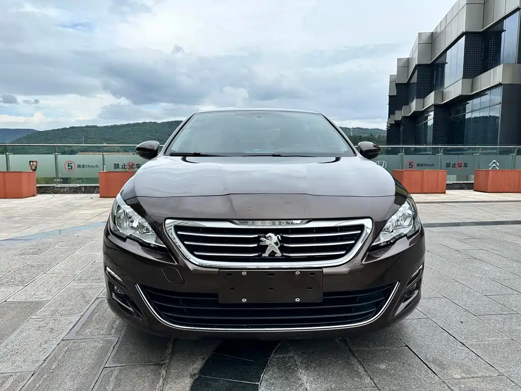 Peugeot 408 2018