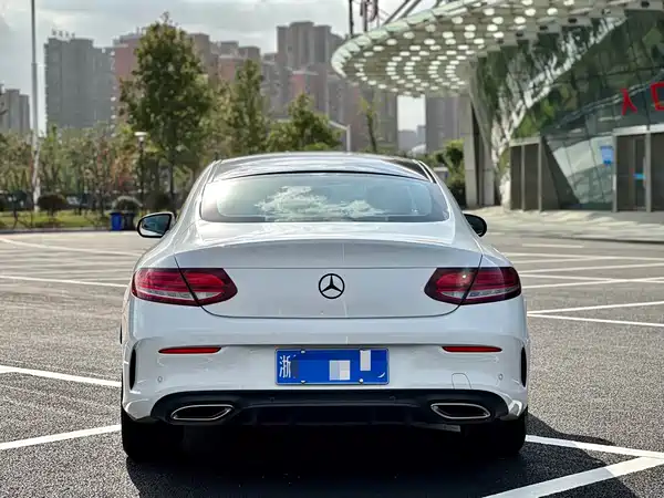 Mercedes-Benz C-Class 2021
