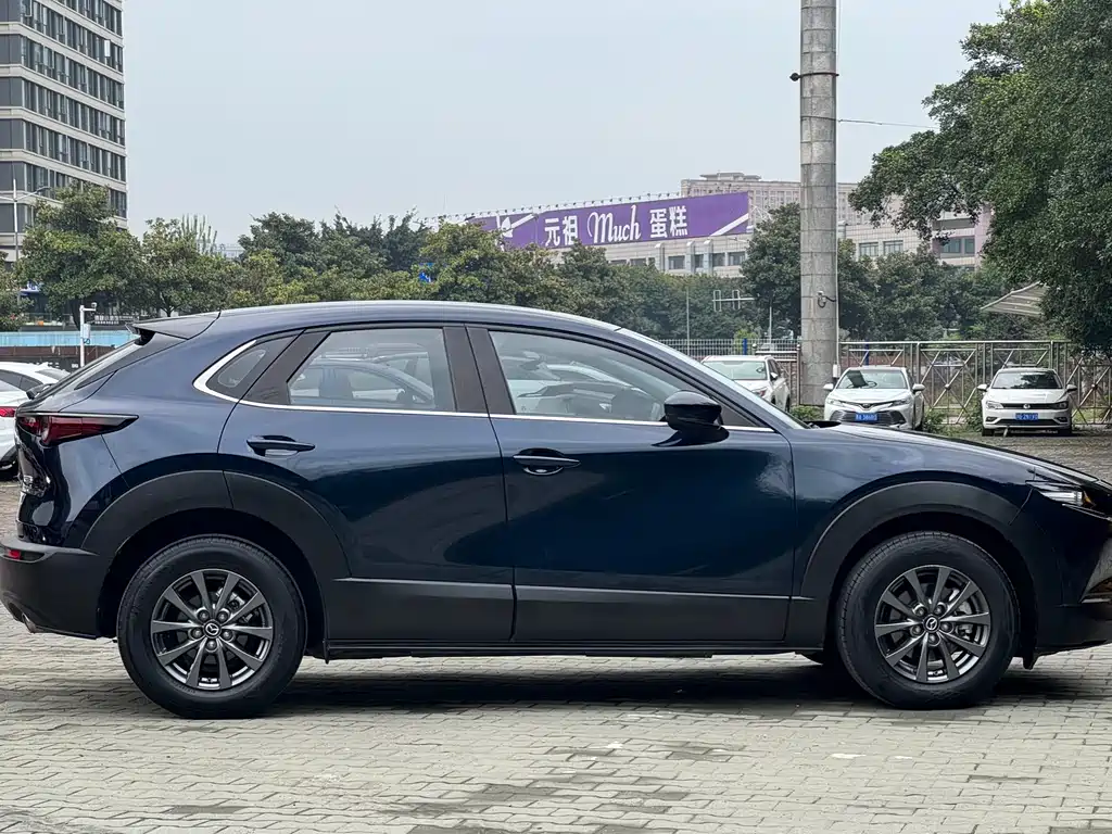 Mazda CX-30 2022 — фото 7