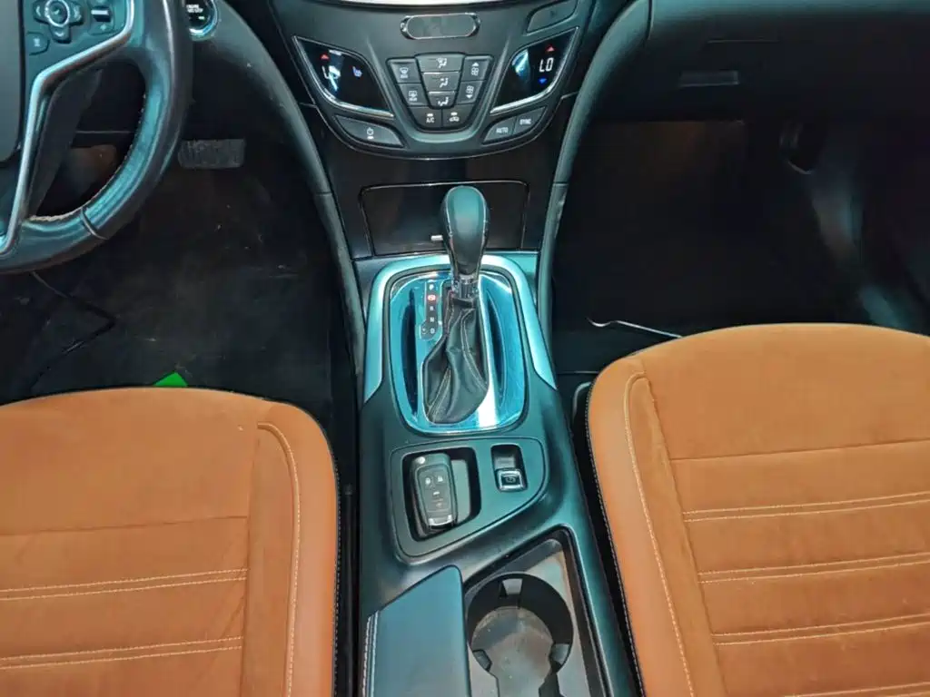 Buick Regal 2016 — фото 14