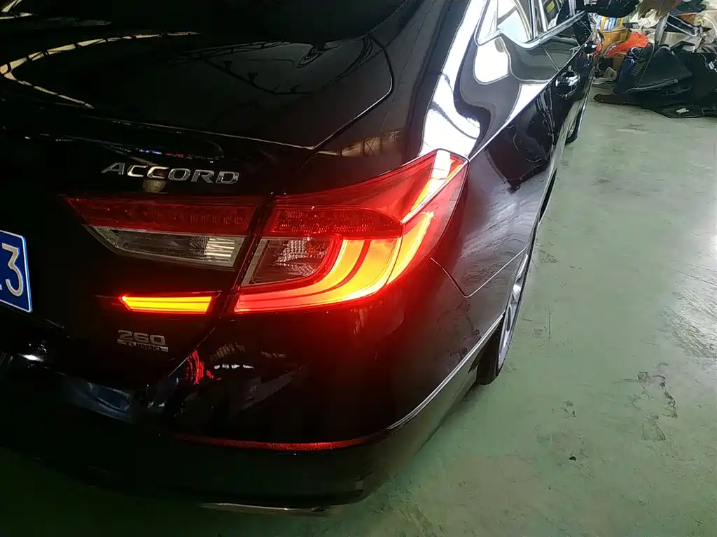 Honda Accord 2021 — фото 24