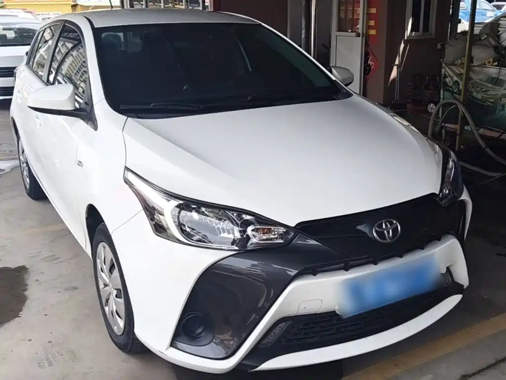 Toyota Yaris L 2020