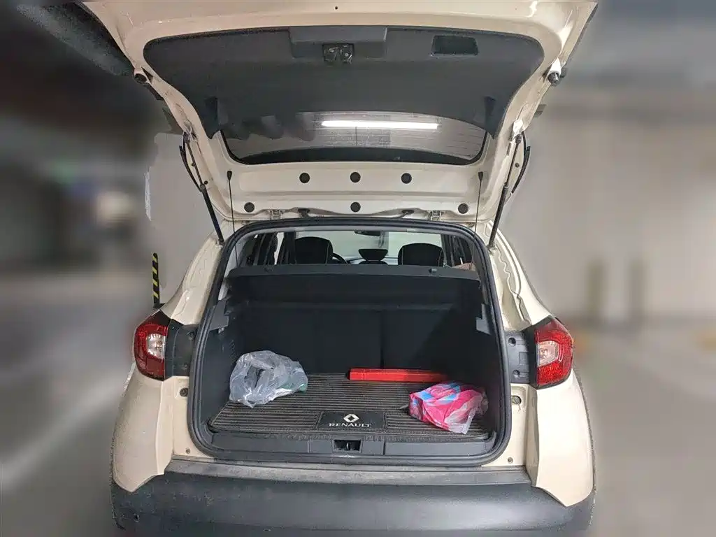 Renault Captur 2019 — фото 15