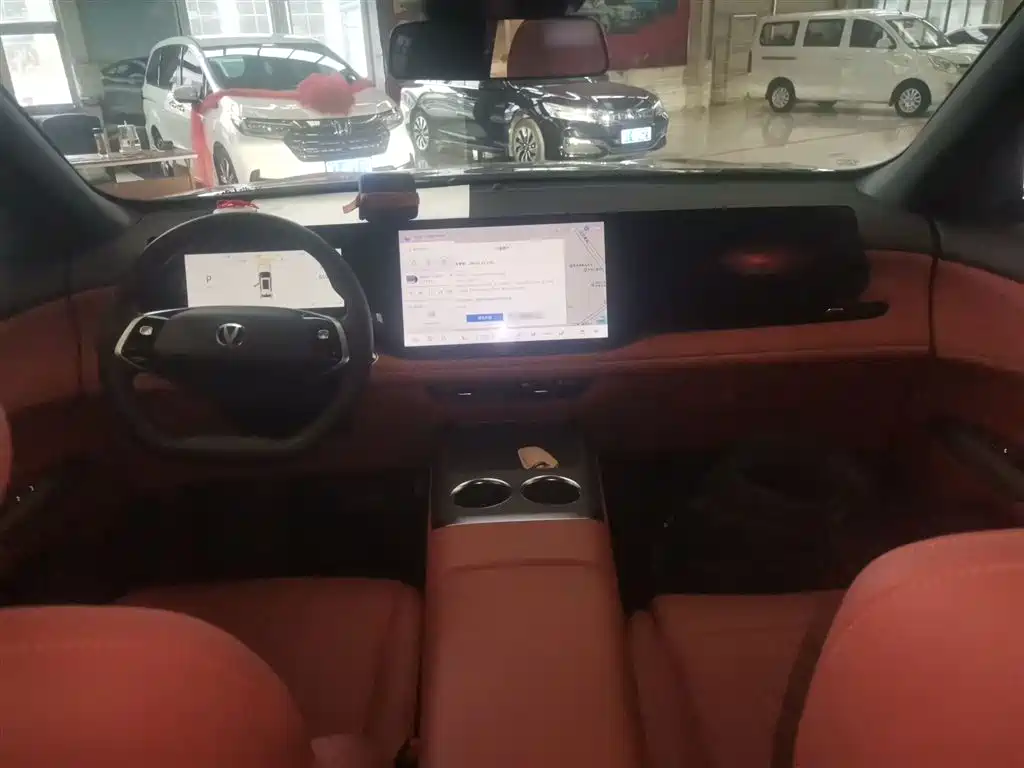 Changan CS75 PLUS 2025 — фото 10