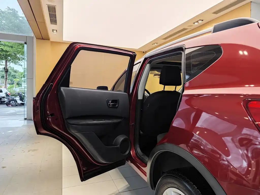 Nissan Qashqai 2015 — фото 20