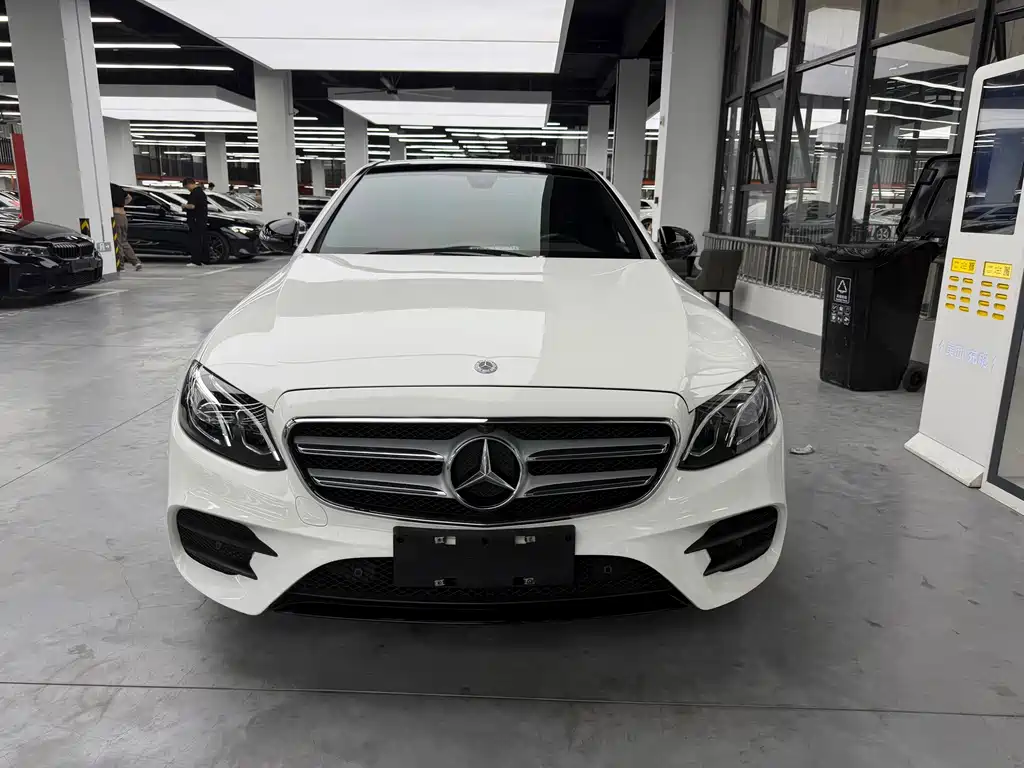 Mercedes-Benz E-Class 2019 — фото 2