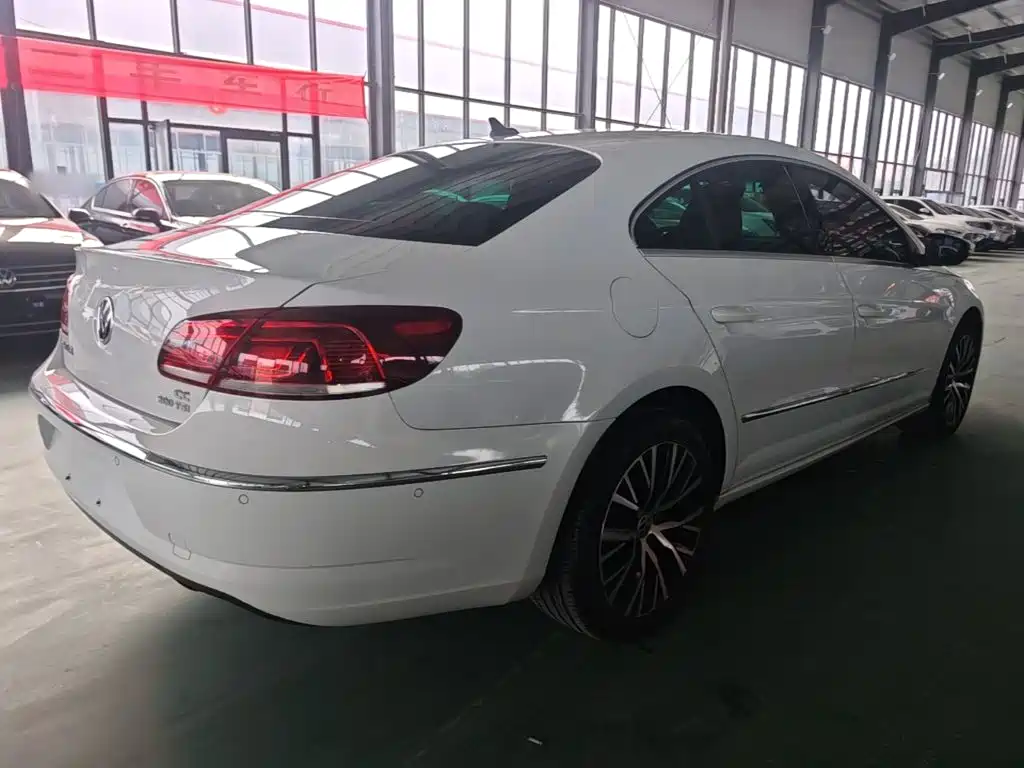 Volkswagen CC 2017 — фото 7