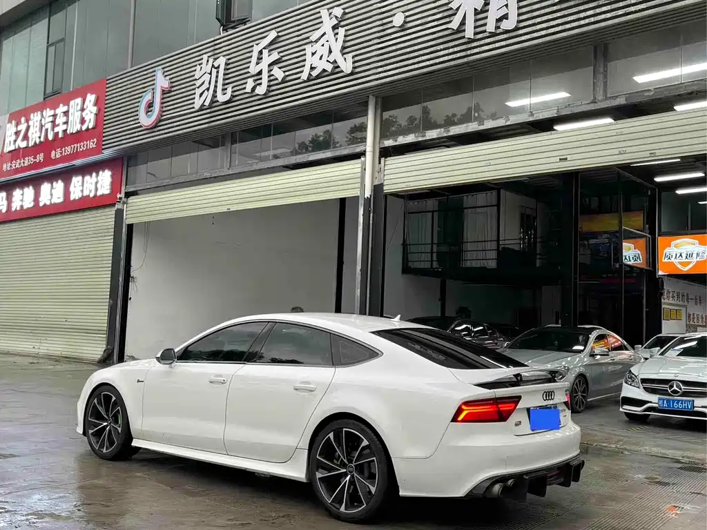 Audi A7 2014