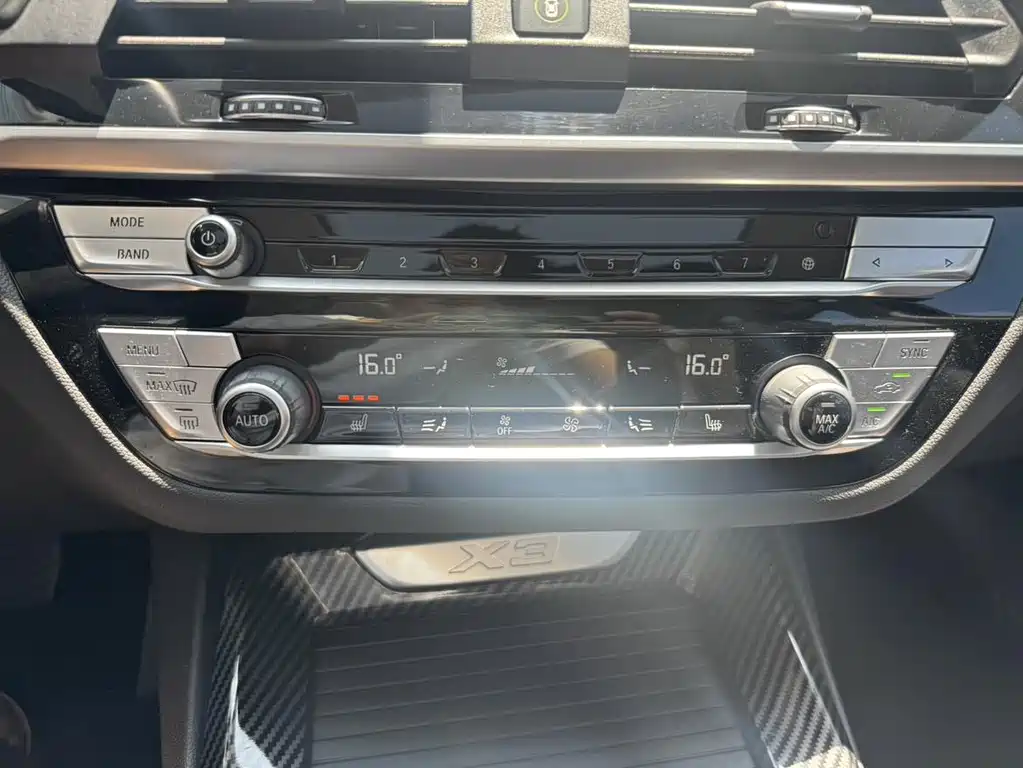 BMW X3 2021 — фото 18