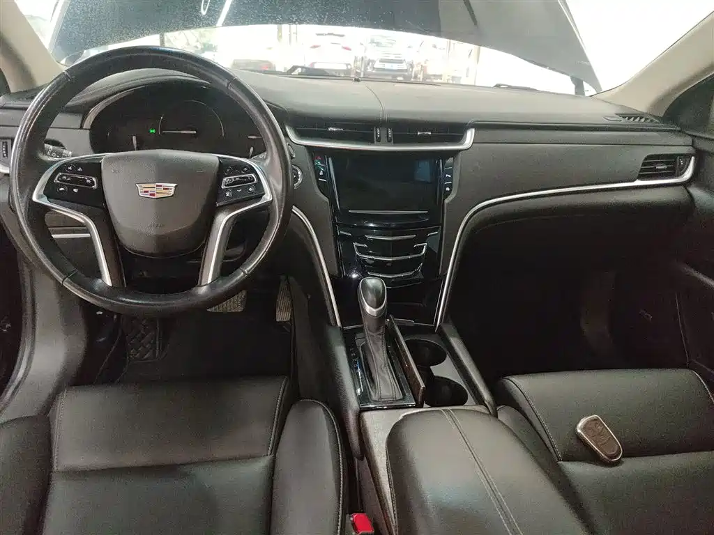 Cadillac XTS 2020 — фото 10