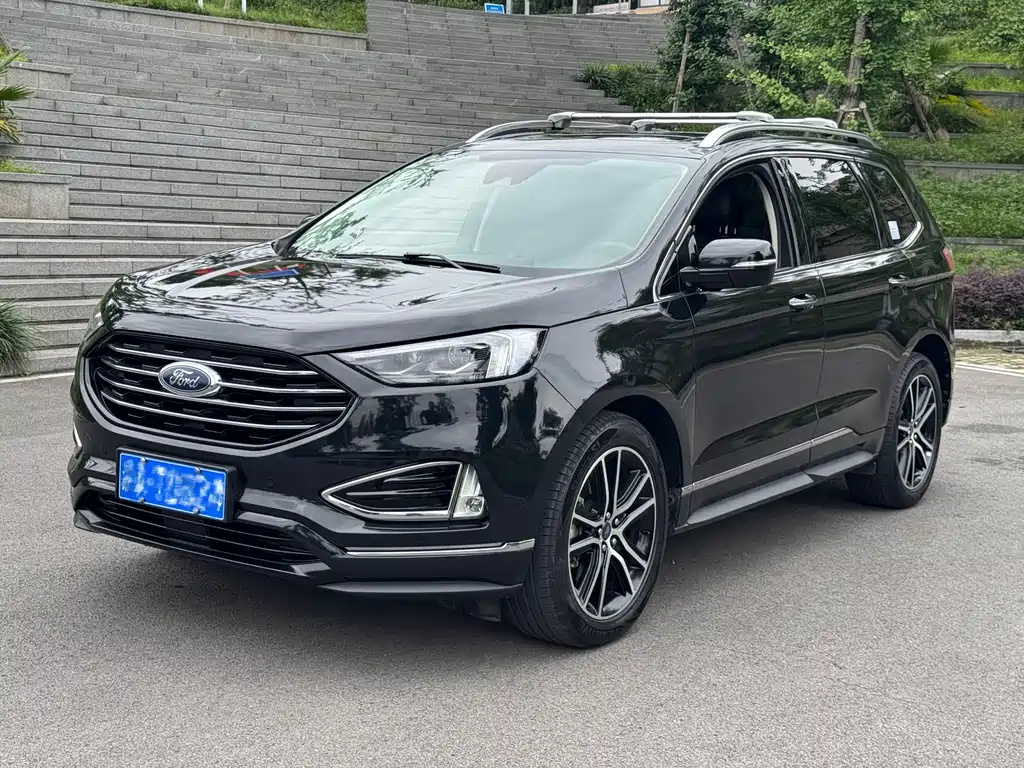 Ford Edge 2020 — фото 1