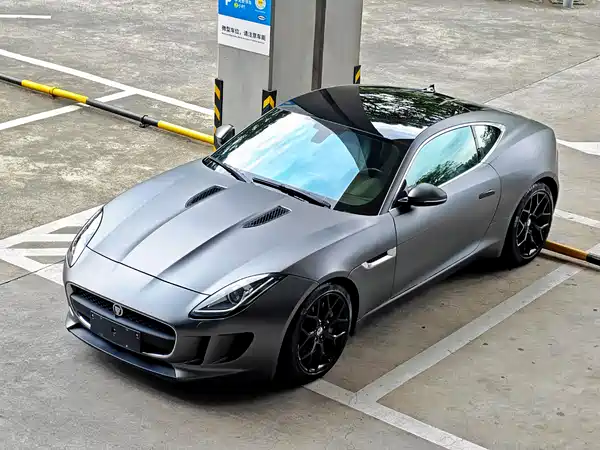 Jaguar F-TYPE 2016