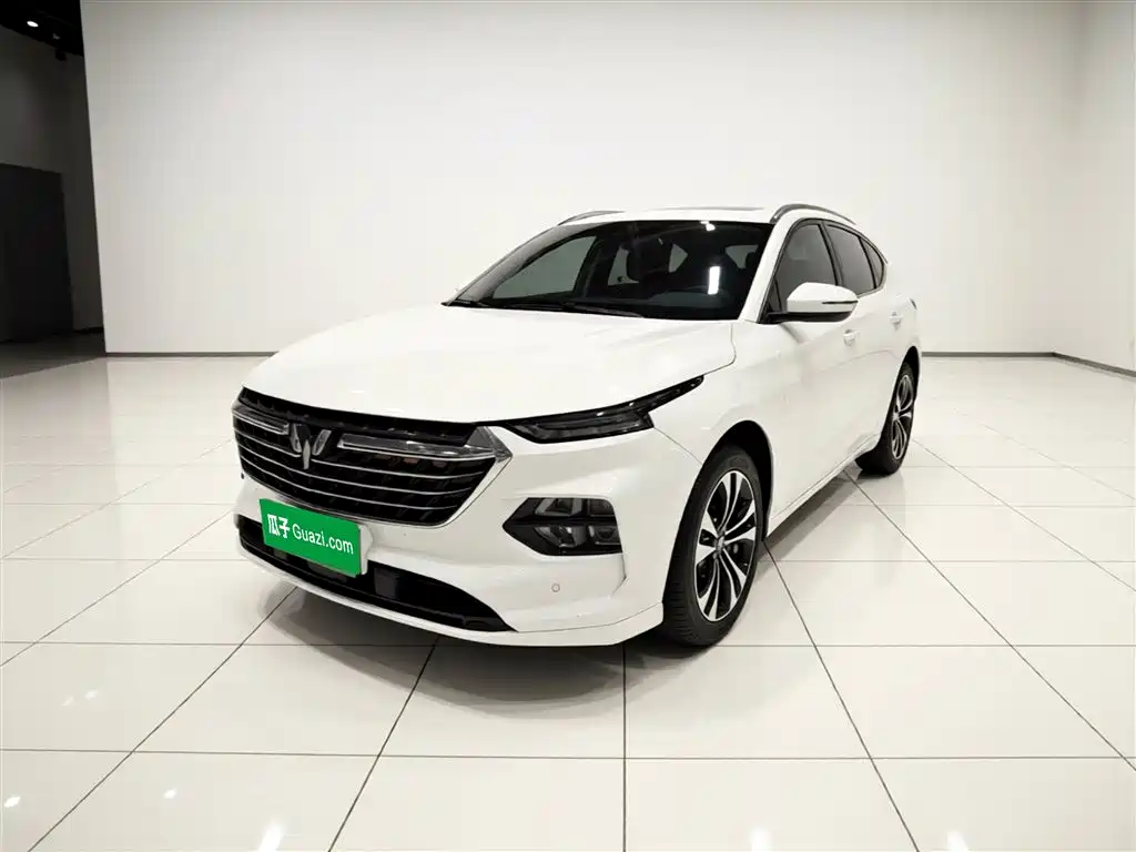 Wuling Victory 2021 — фото 1
