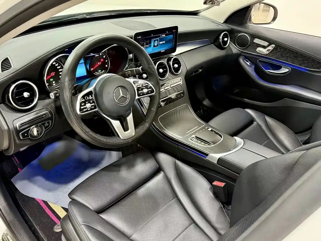 Mercedes-Benz C-Class 2018 — фото 6