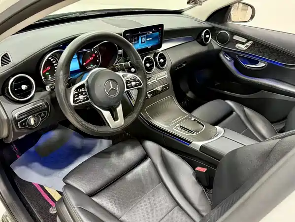 Mercedes-Benz C-Class 2018