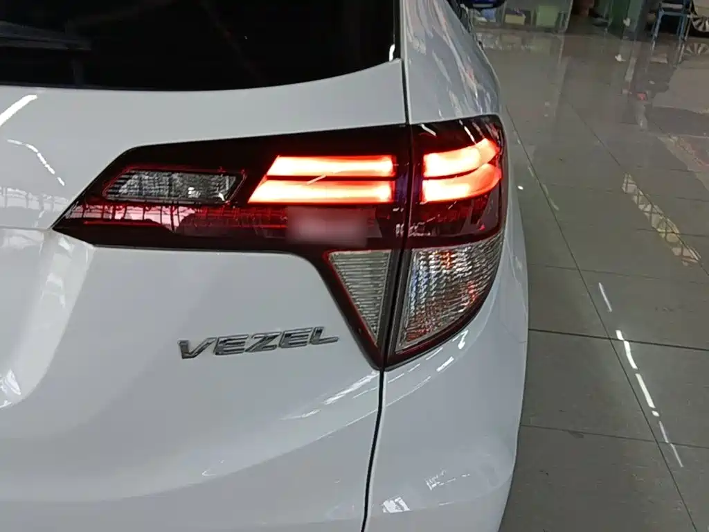 Honda Vezel 2020 — фото 8