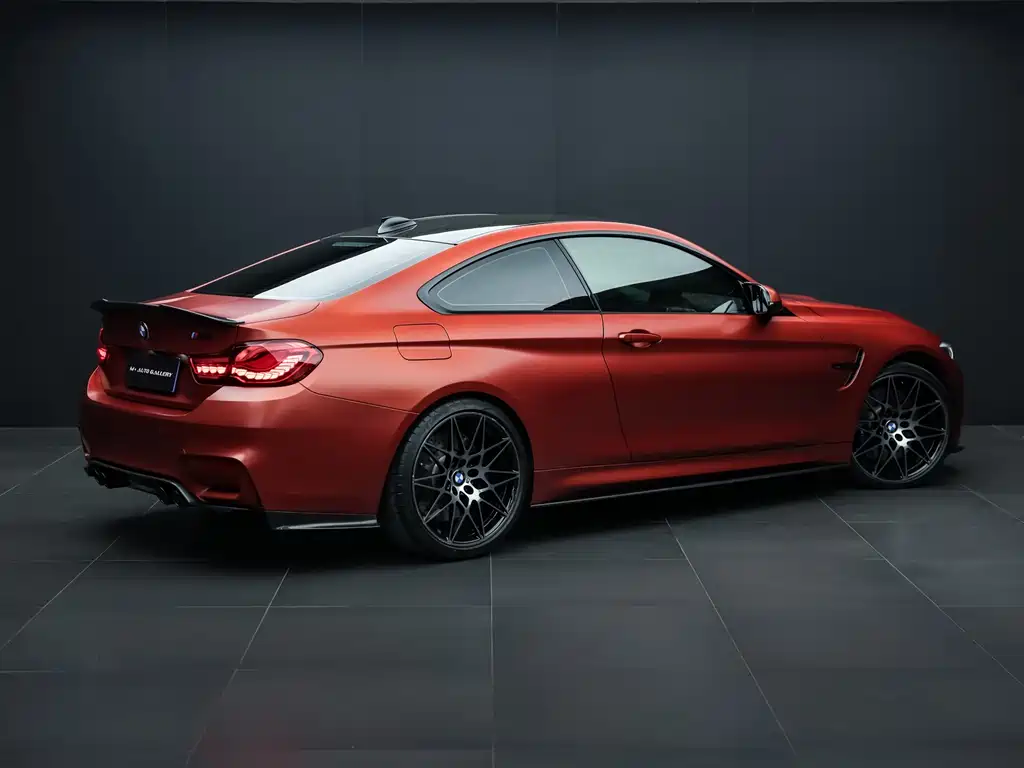 BMW M4 2019 — фото 4
