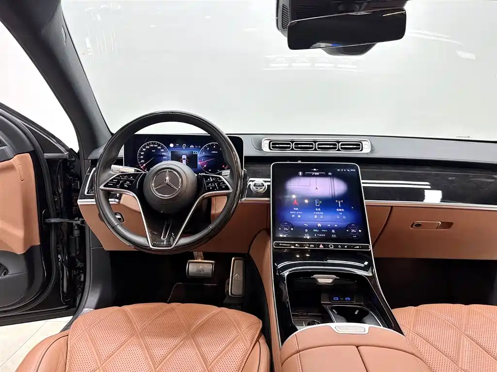 Mercedes-Benz Maybach S-Class 2024 — фото 15