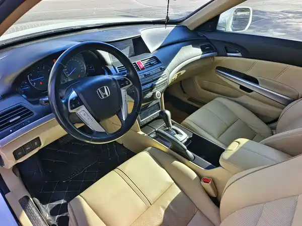 Honda Crosstour 2012