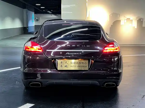 Porsche Panamera 2013