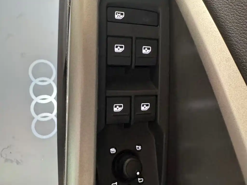 Audi Q3 2022 — фото 18