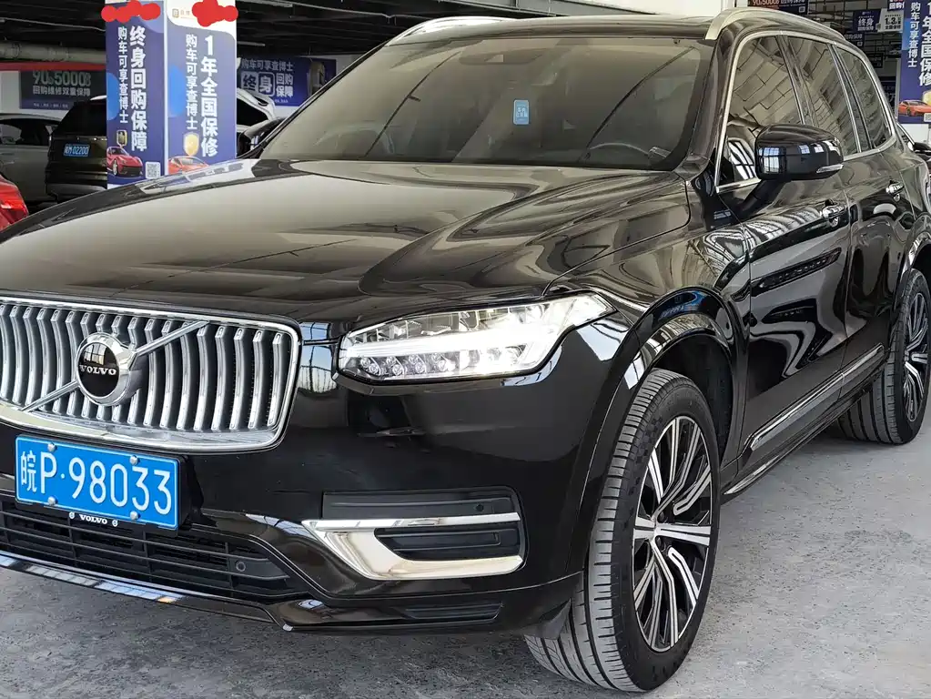 Volvo XC90 2022 — фото 1