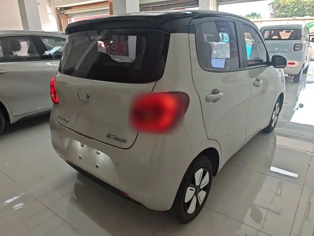 Wuling Hongguang MINIEV 2025
