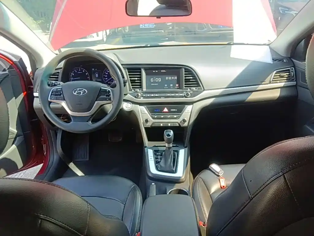 Hyundai Celesta 2016 — фото 10
