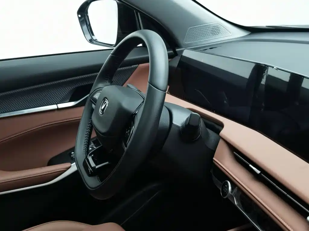 Changan CS75PLUS 2025 — фото 22