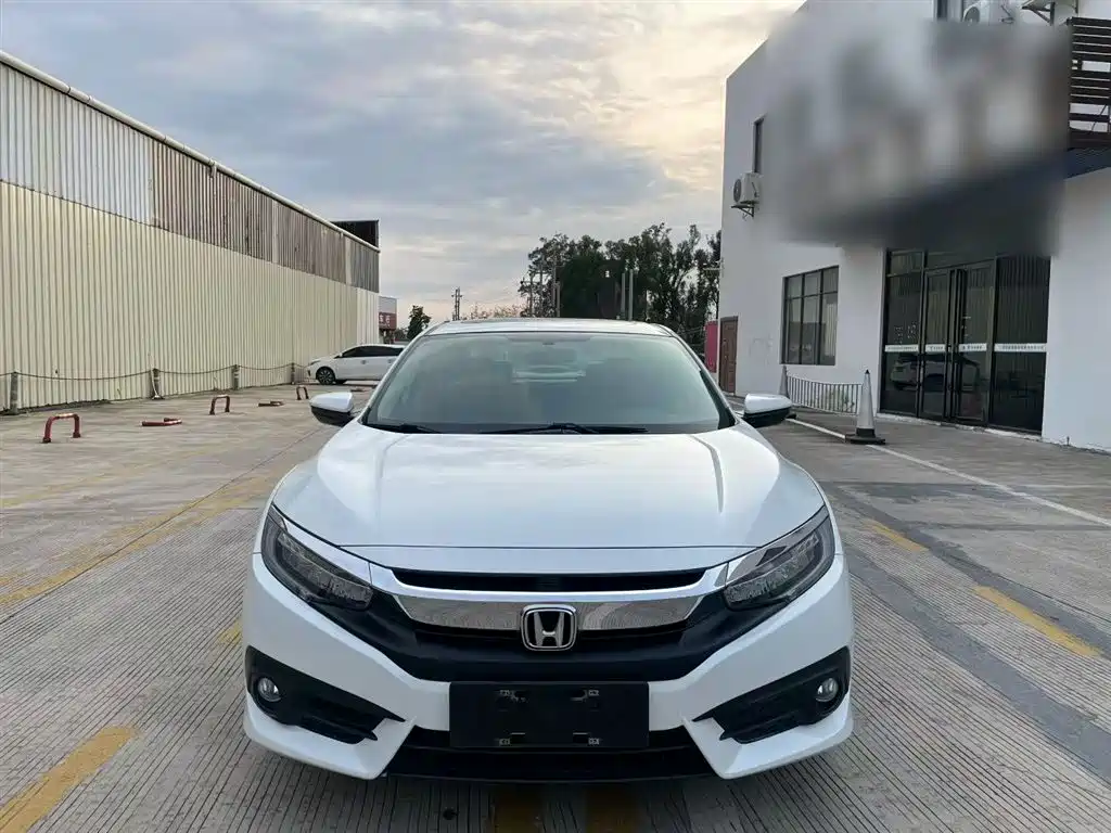 Honda Civic 2016 — фото 8