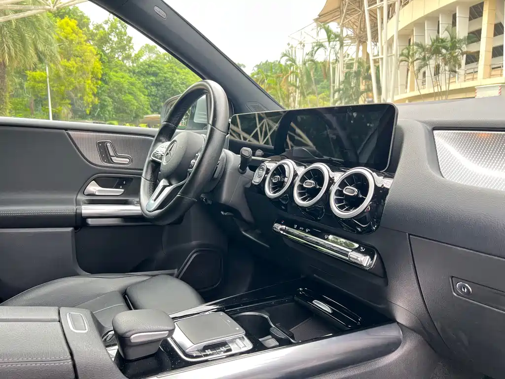 Mercedes-Benz B-Class 2019 — фото 14