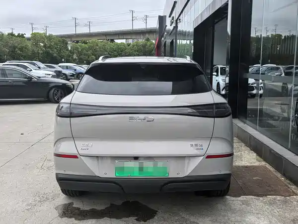 BYD Sealion 06 2025