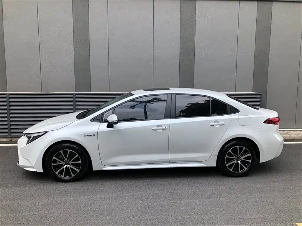 Toyota Levin 2023 — фото 12