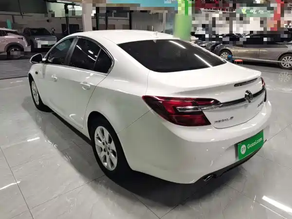 Buick Regal 2016