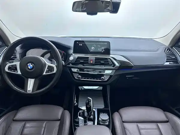 BMW X3 2021