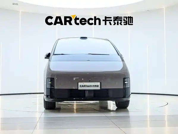 Li Auto MEGA 2025