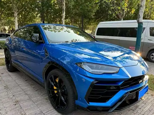 Lamborghini Urus 2023