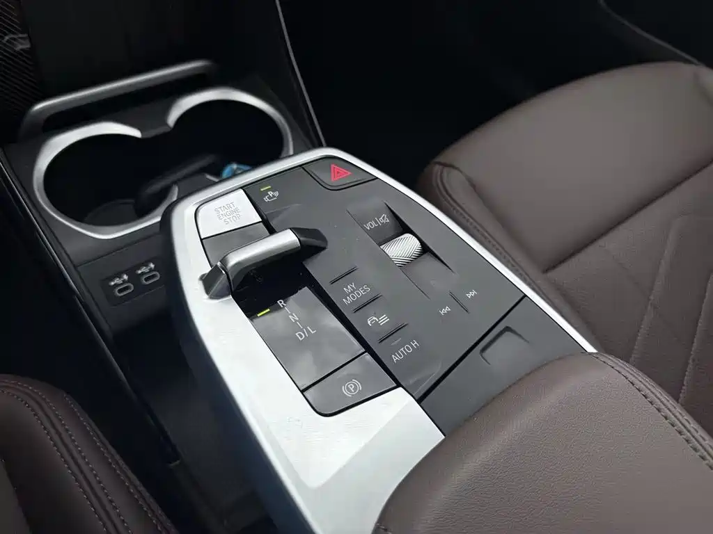 BMW X1 2025 — фото 15