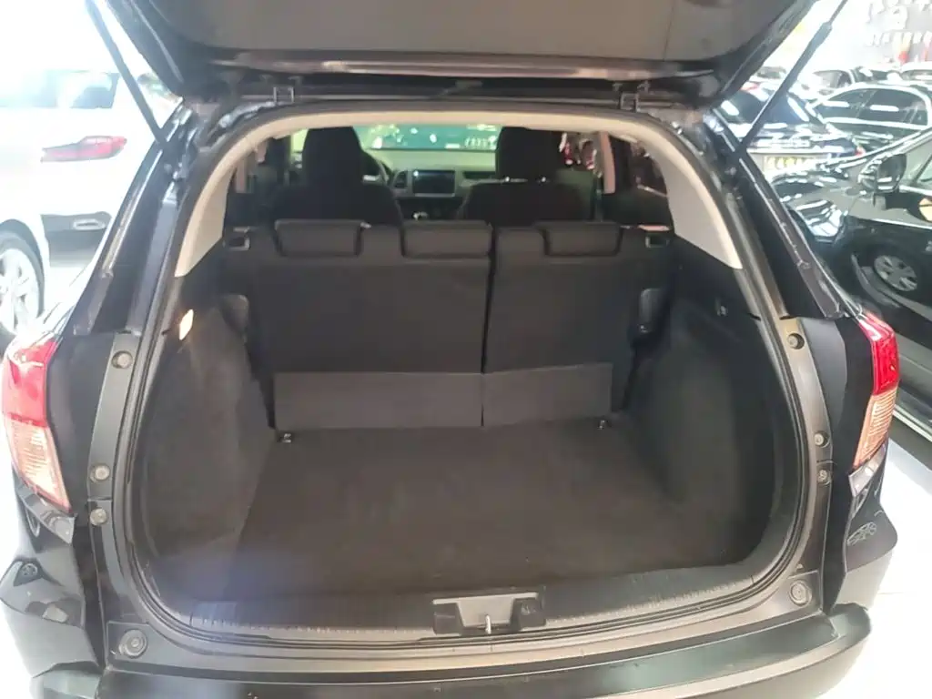 Honda Vezel 2018 — фото 19