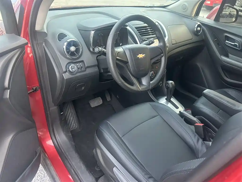 Chevrolet Trax 2014 — фото 14