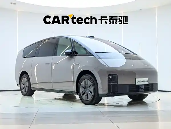 Li Auto MEGA 2025