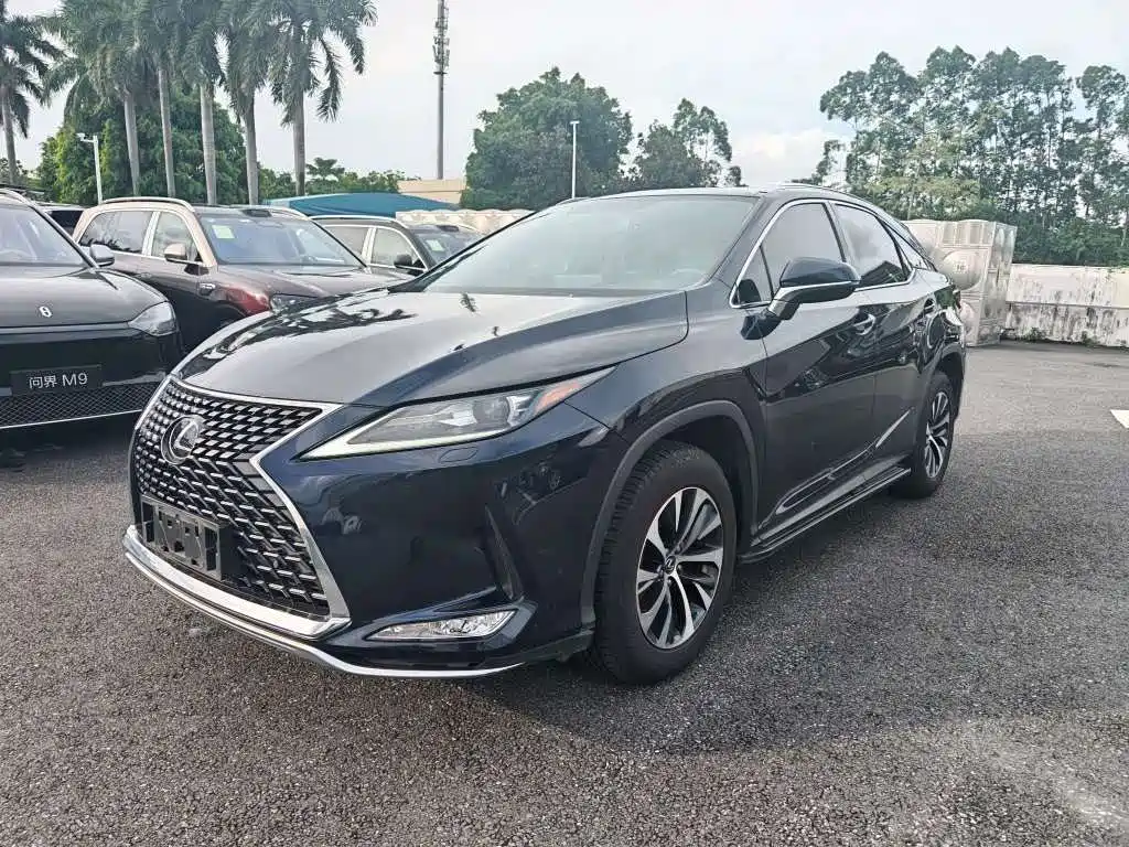 Lexus RX 2020