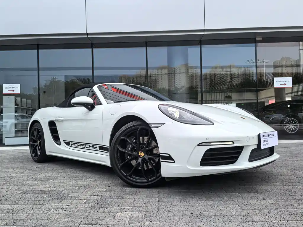 Porsche 718 2026 — фото 1